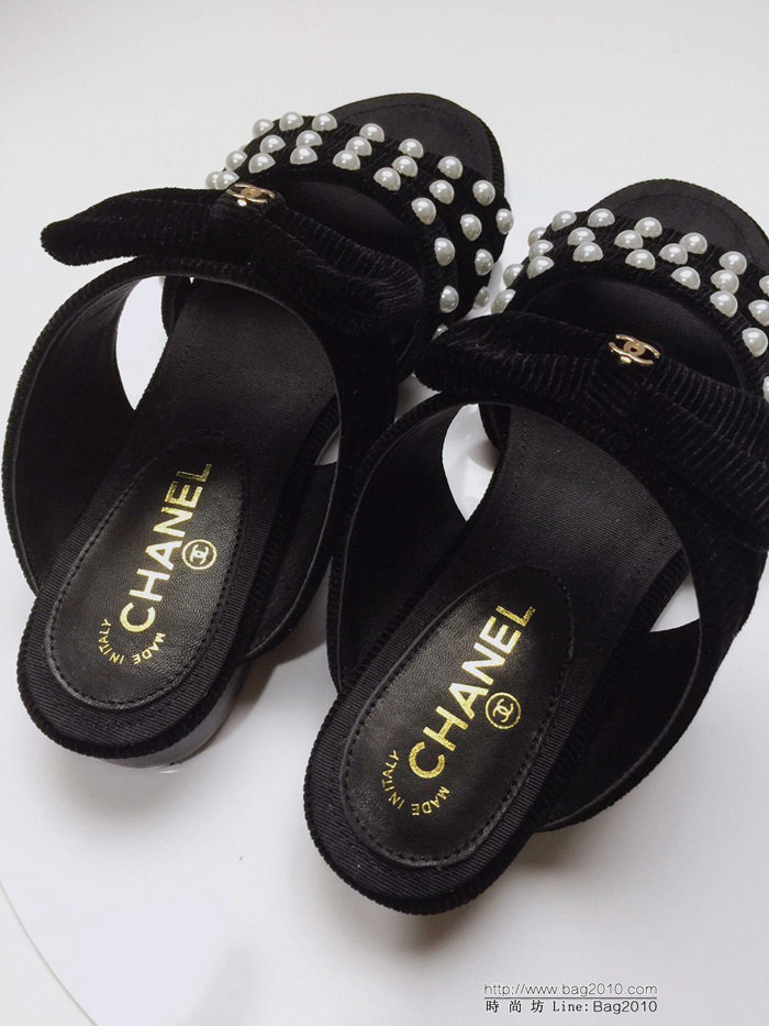 CHANEL香奈兒 19ss開春新款 珍珠帶子涼拖 潮女必備單品 時尚小羊皮拖鞋  dsX2573